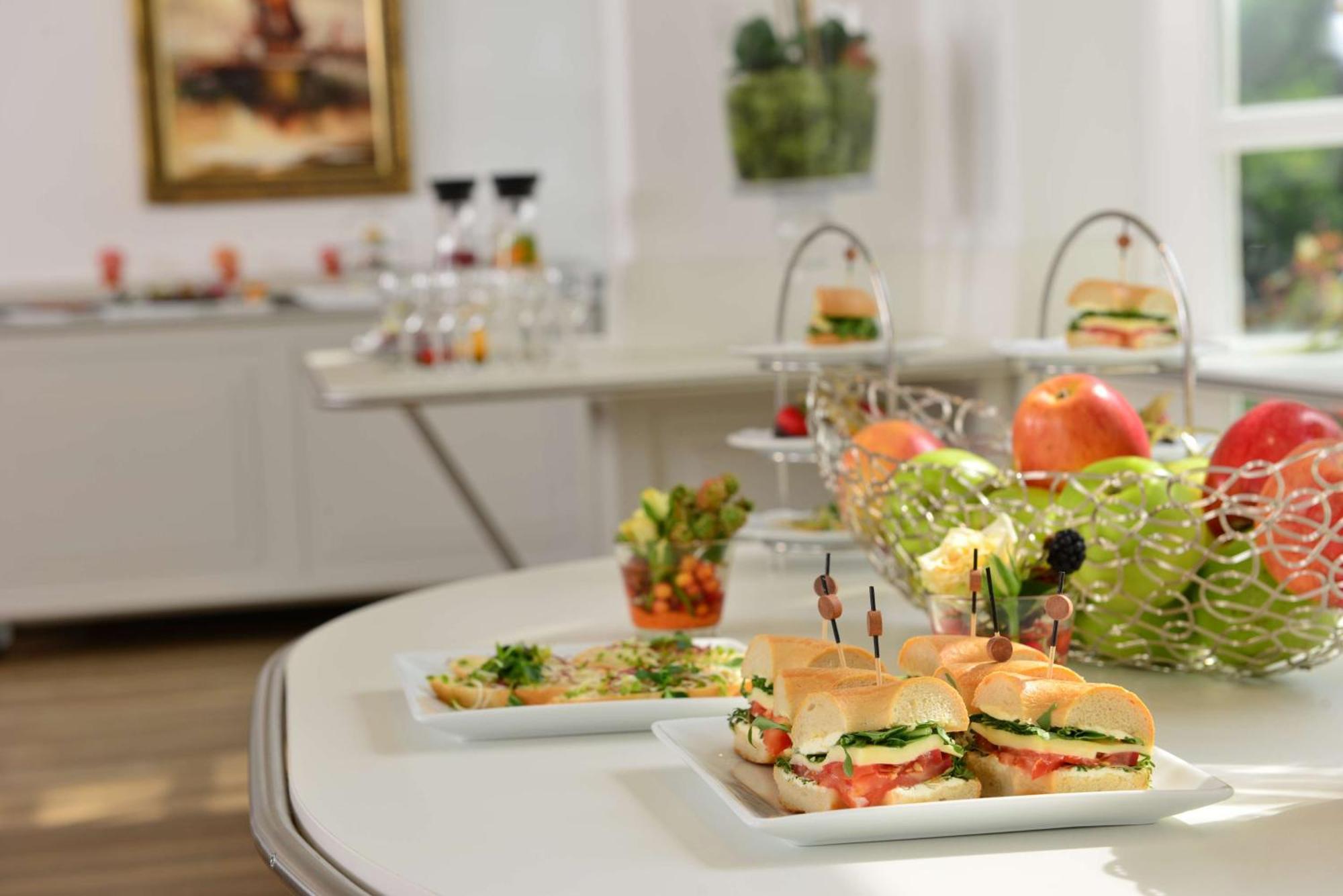 Best Western Hotel Der Foehrenhof Hannover Exterior photo